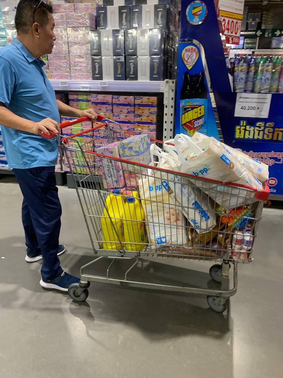 Modern Trade Distribution of Cellox and Hygienist Products by BJC at Makro Cambodia 12 Dec - Image 2